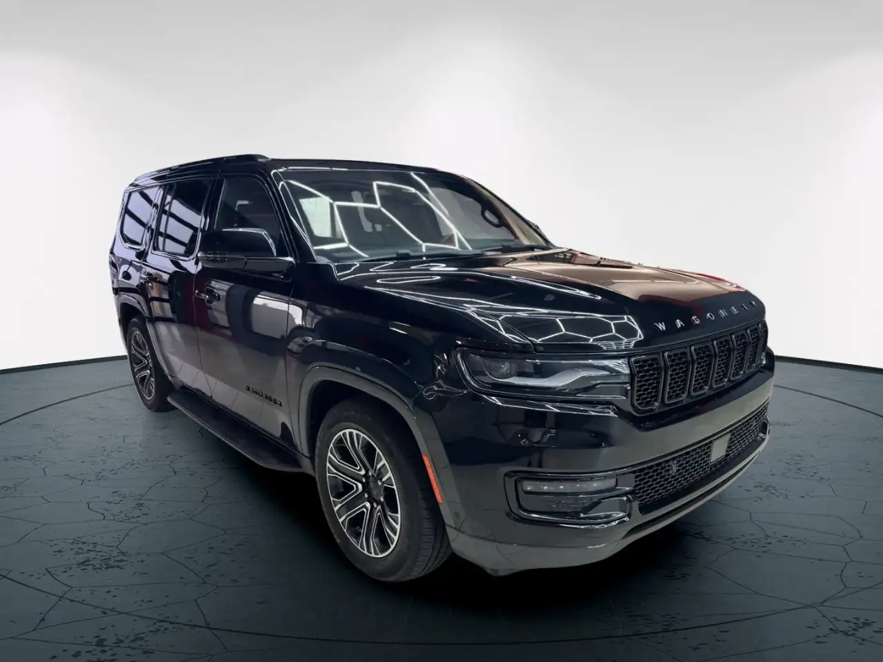 Jeep Wagoneer - Image 3