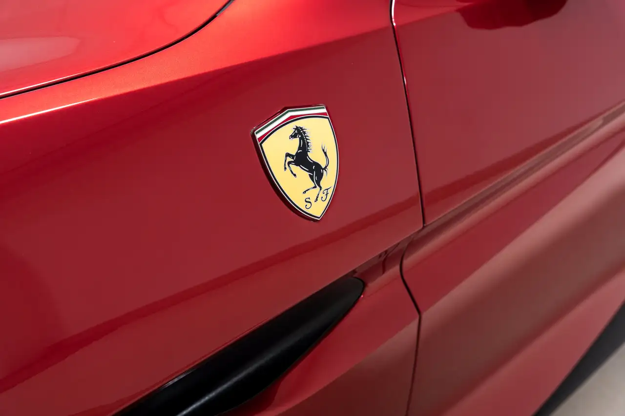 Ferrari Portofino - Image 9