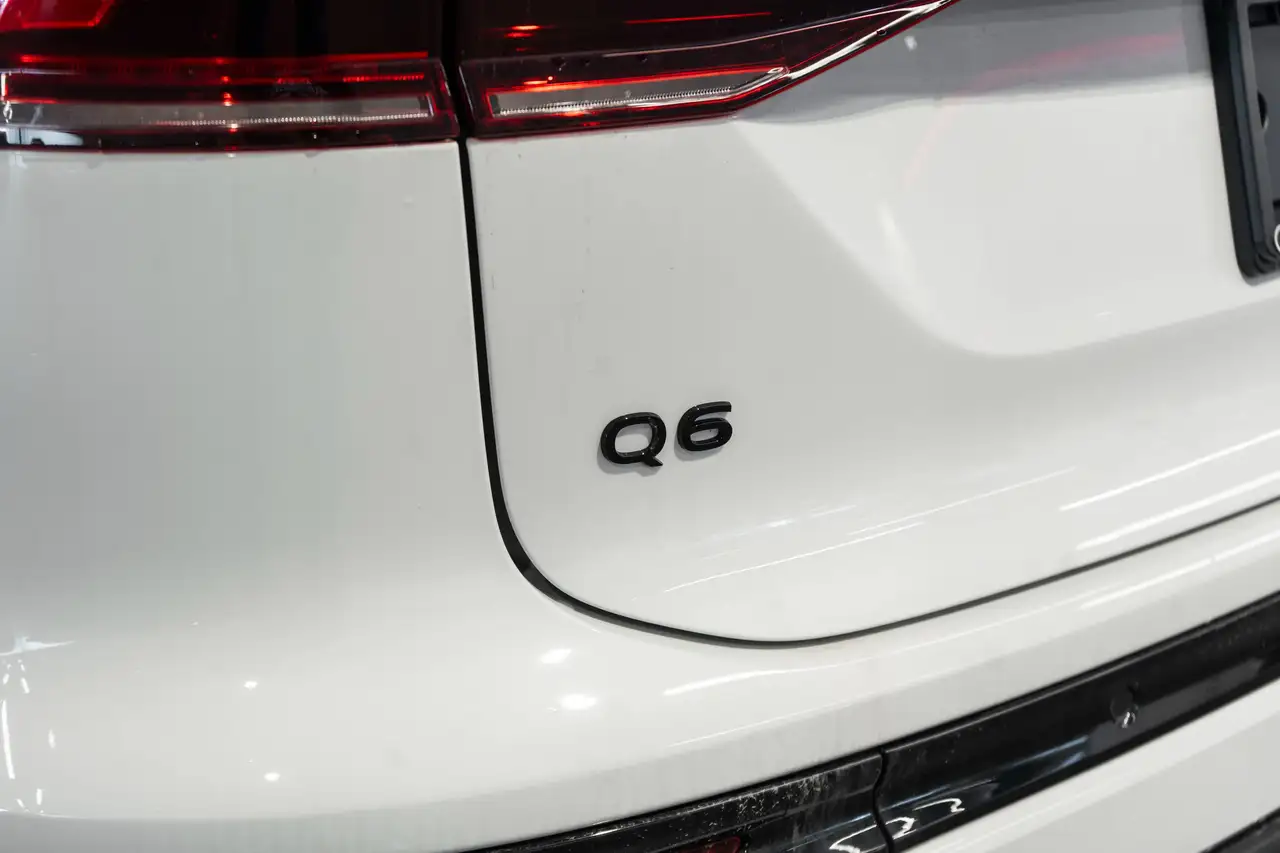 Audi Q6 e-tron - Image 8