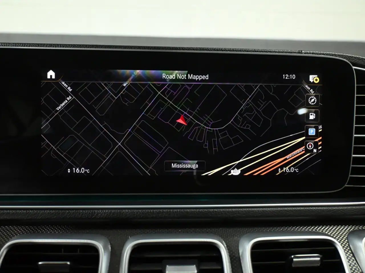 Mercedes-Benz GLE - Image 17
