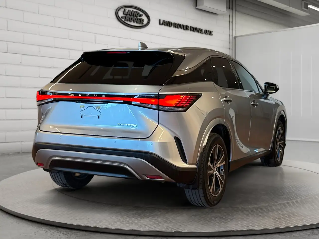 Lexus RX - Image 5