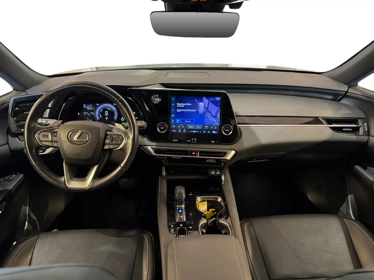 Lexus RX - Image 29
