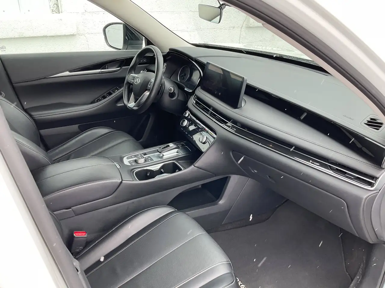Infiniti QX60 - Image 8
