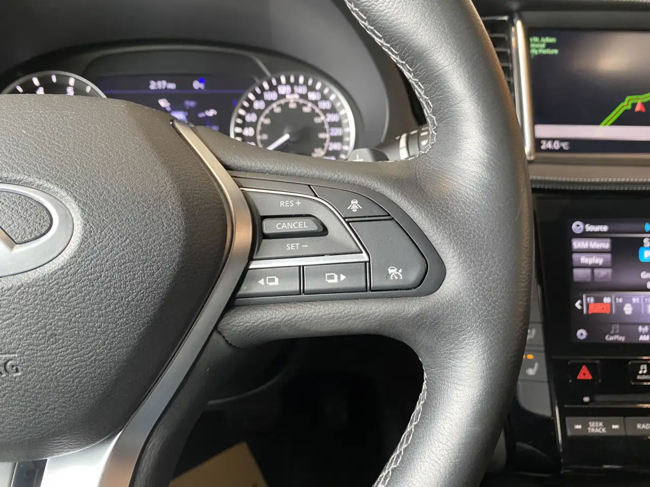 Infiniti QX55 - Image 16