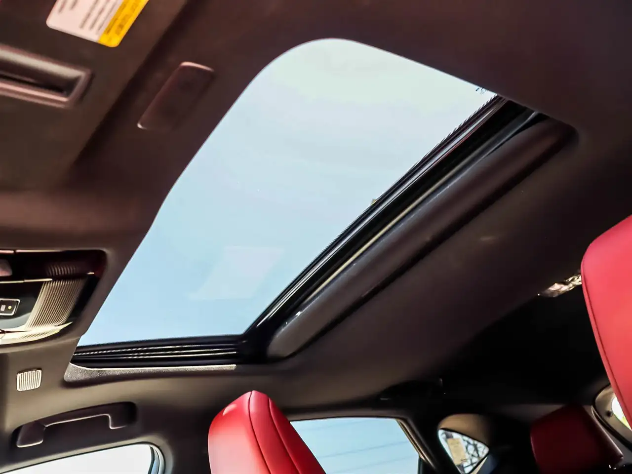Lexus NX - Image 23
