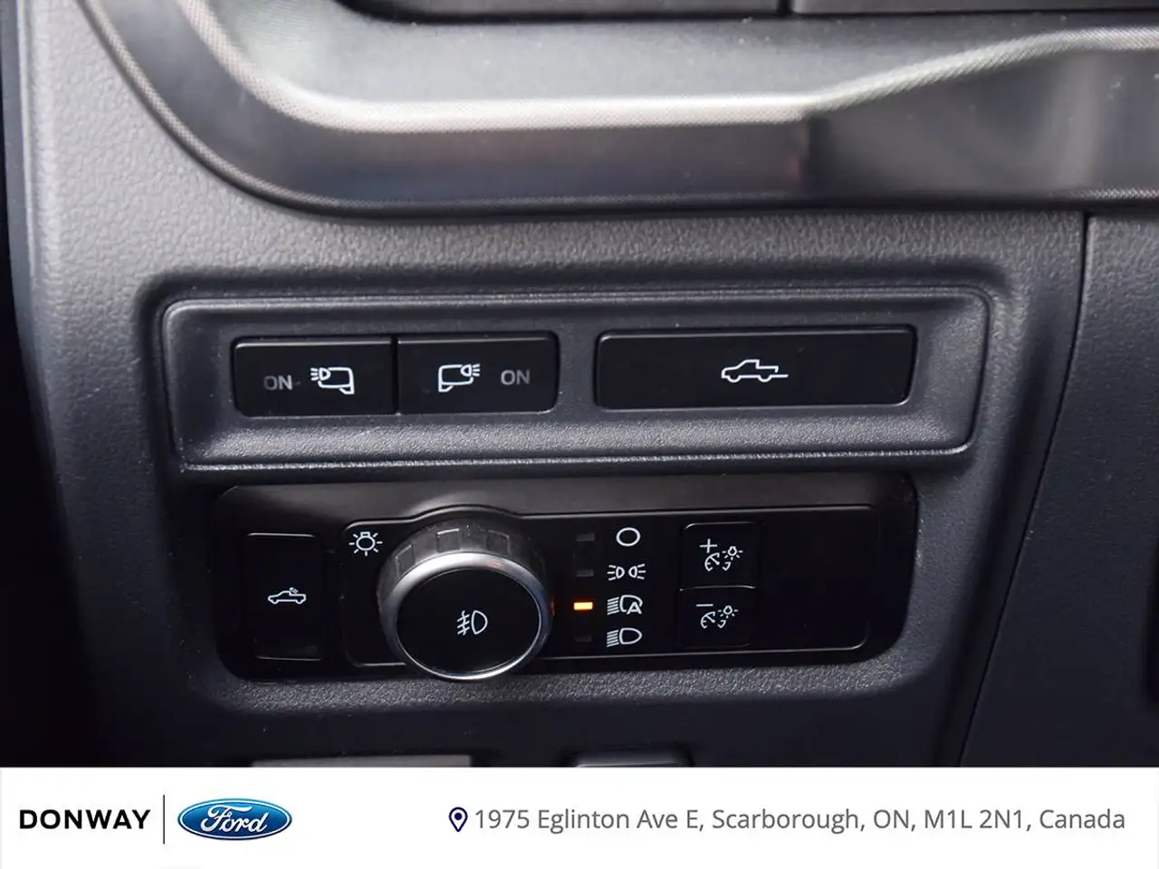 Ford F-150 - Image 24