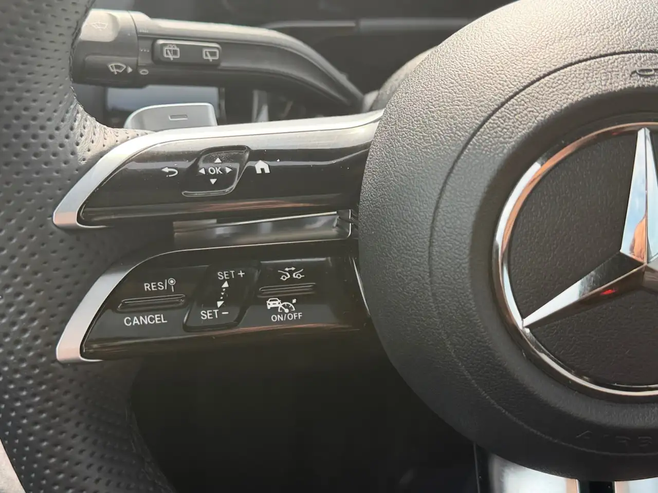 Mercedes-Benz GLA - Image 19
