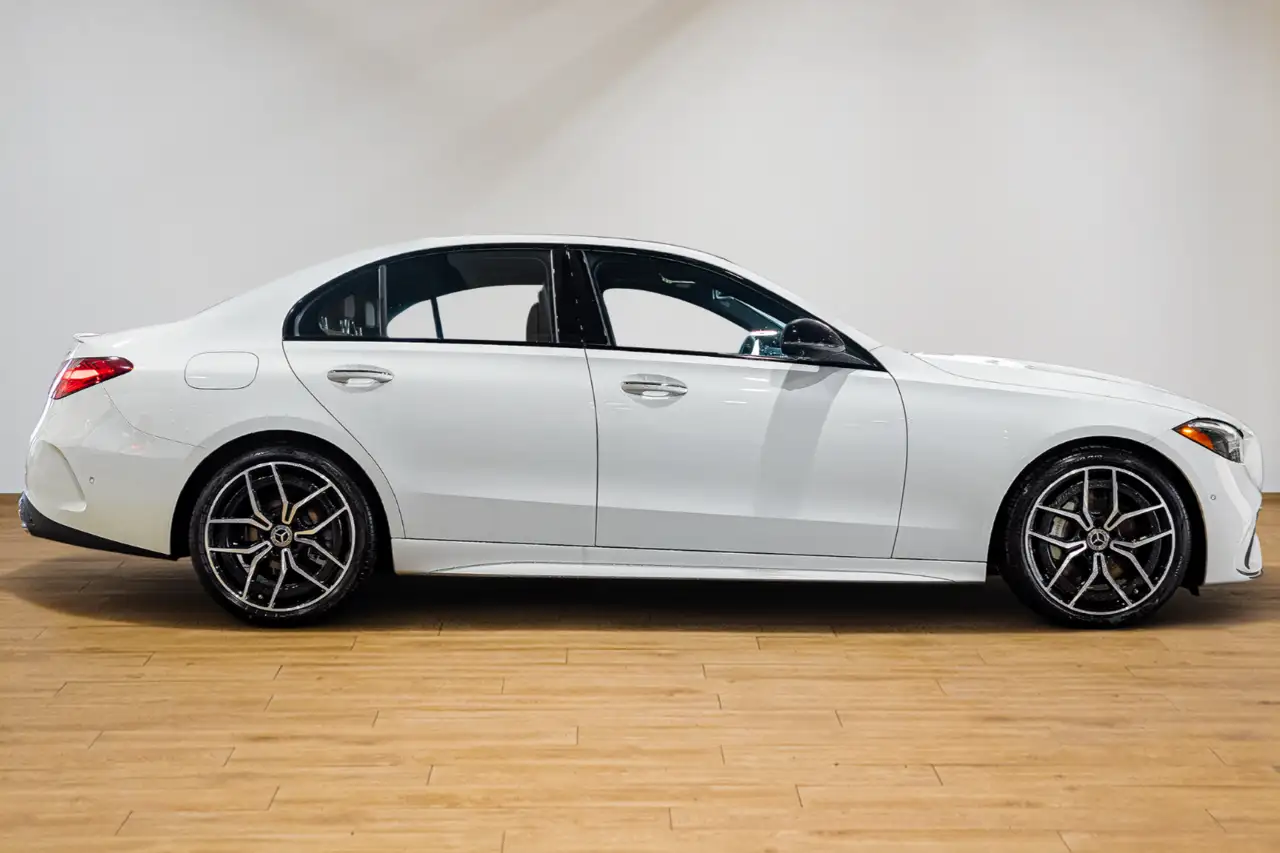Mercedes-Benz C-Class - Image 5