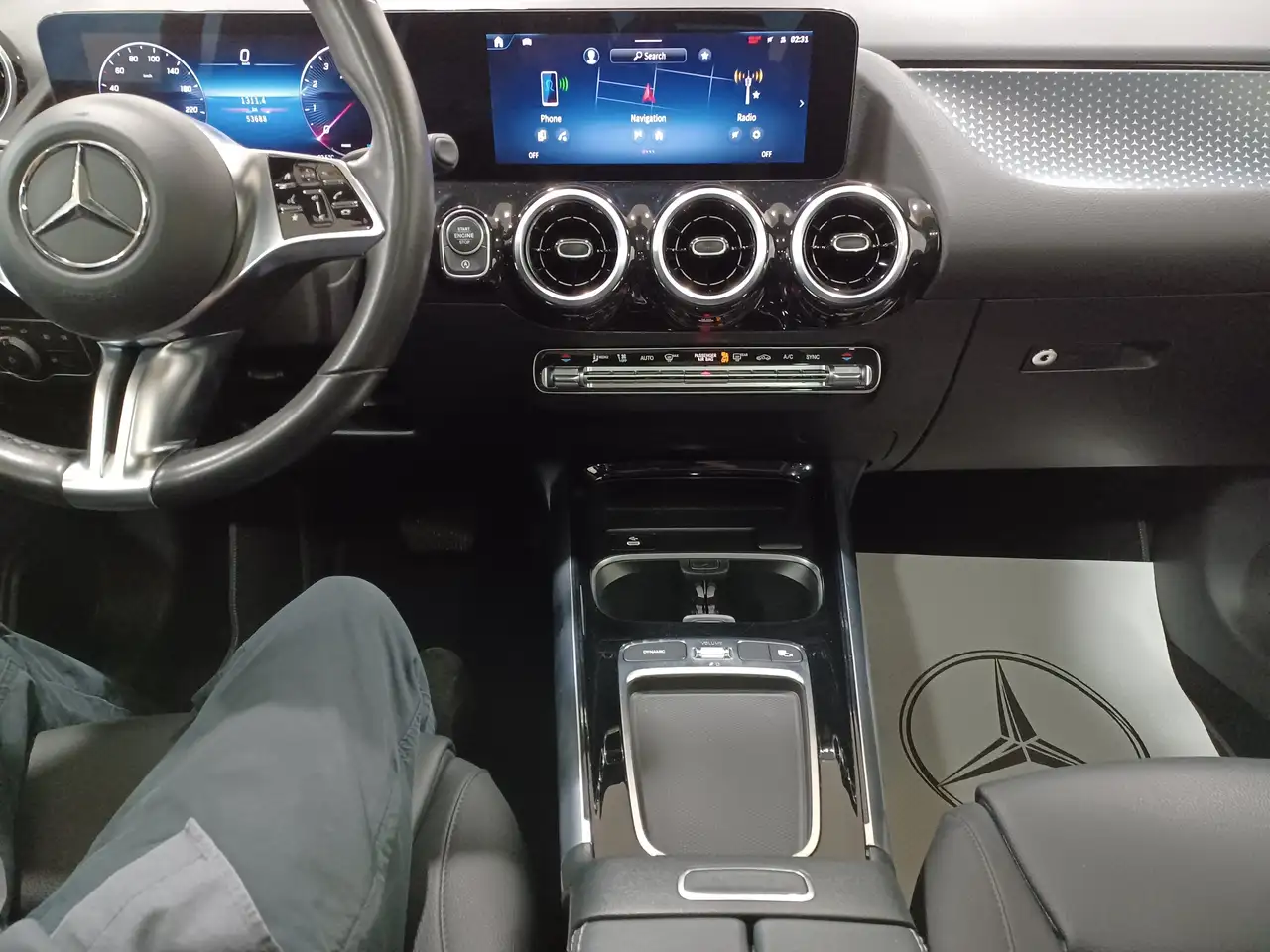 Mercedes-Benz GLA - Image 16