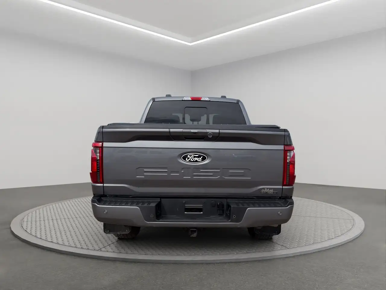 Ford F-150 - Image 5
