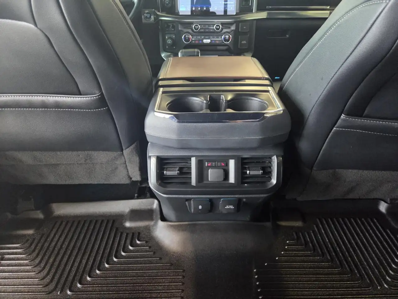 Ford F-150 - Image 17