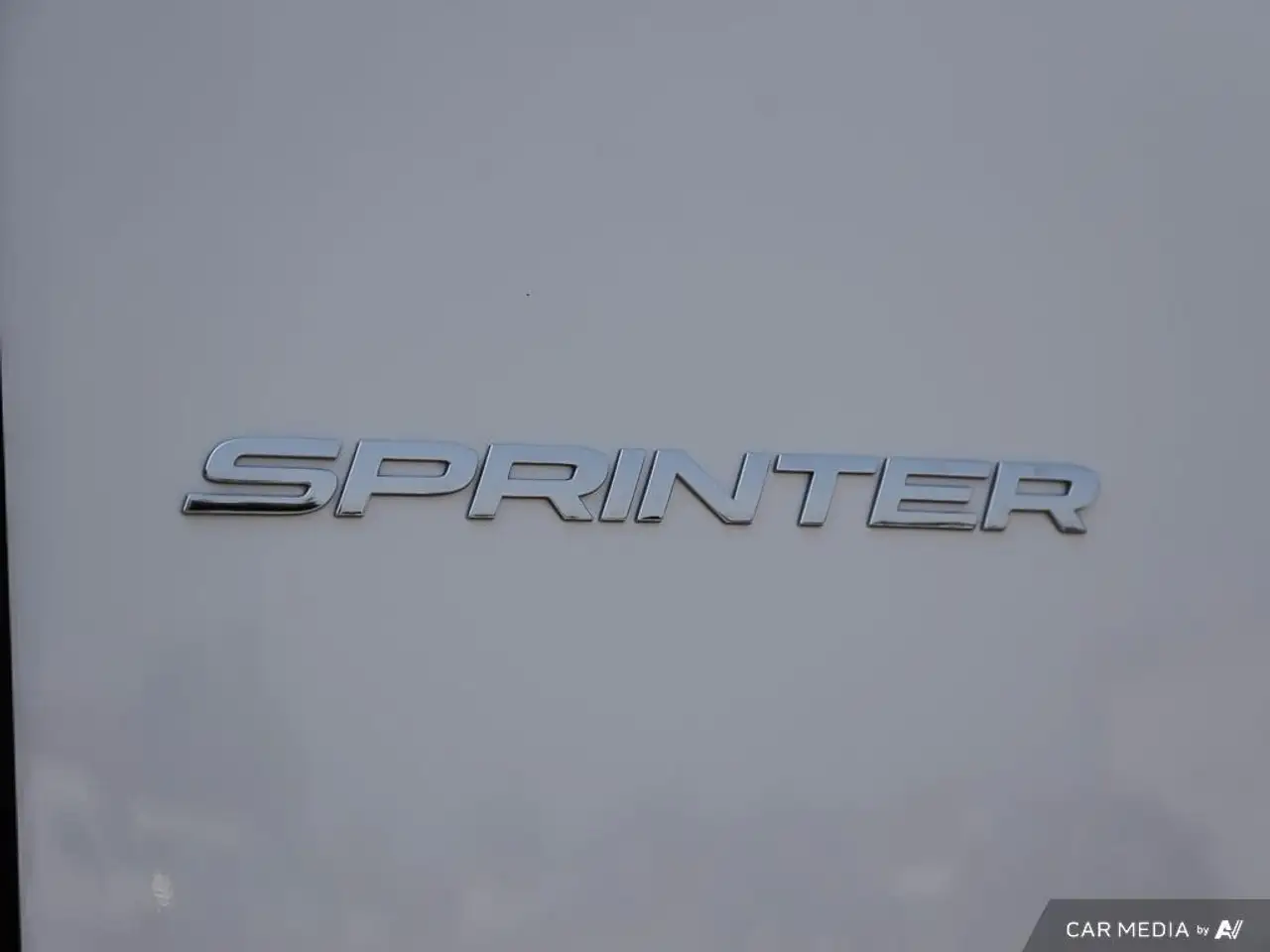 Mercedes-Benz Sprinter - Image 12