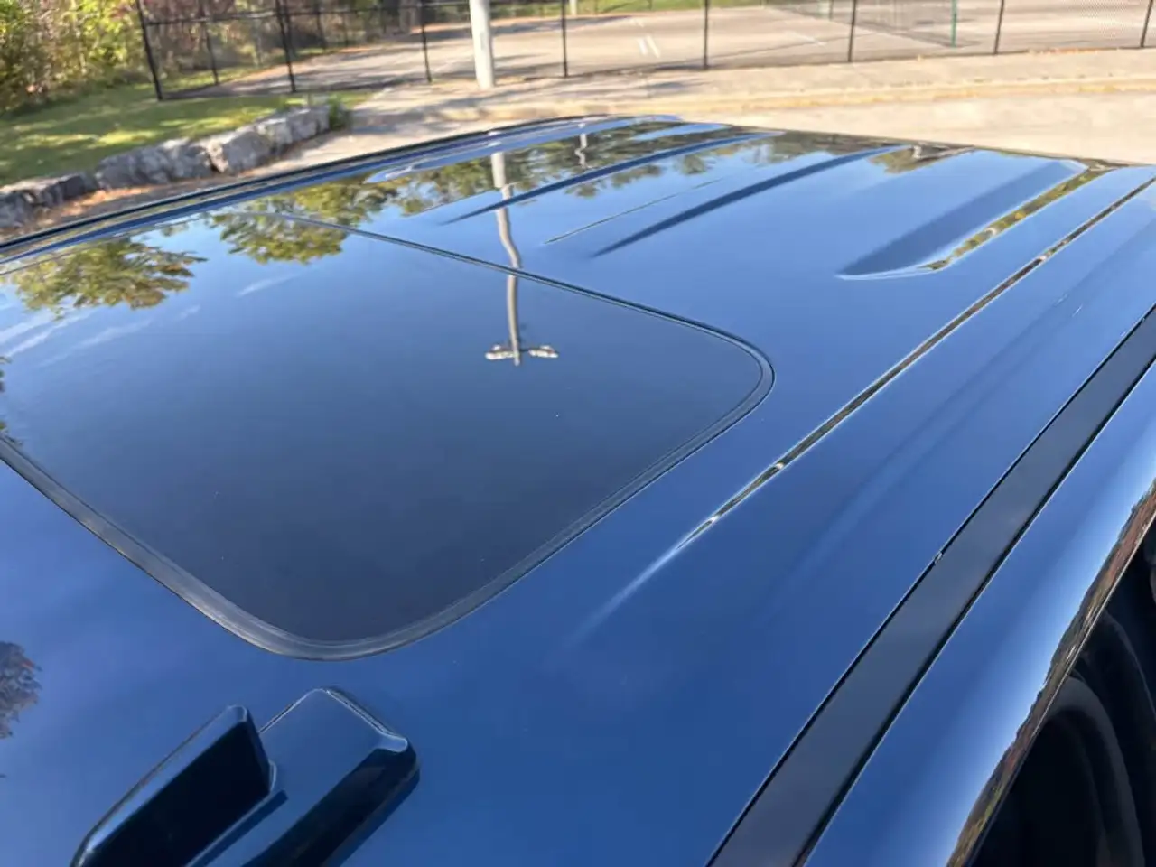 Chevrolet Silverado 1500 - Image 19