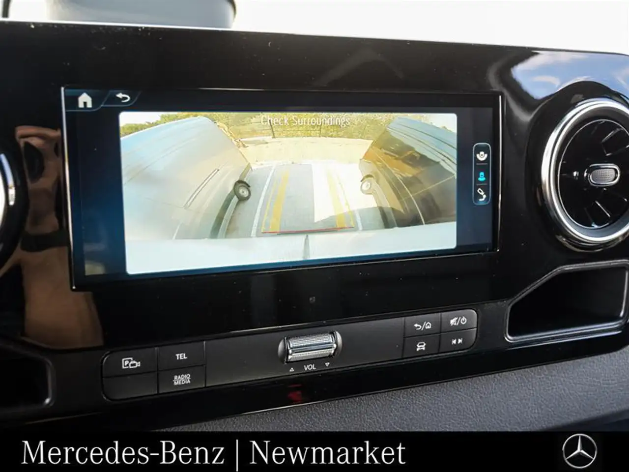 Mercedes-Benz Sprinter - Image 16