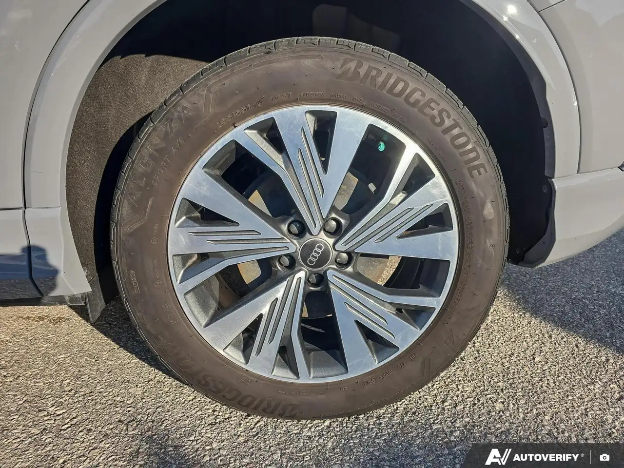 Audi Q4 e-tron - Image 7