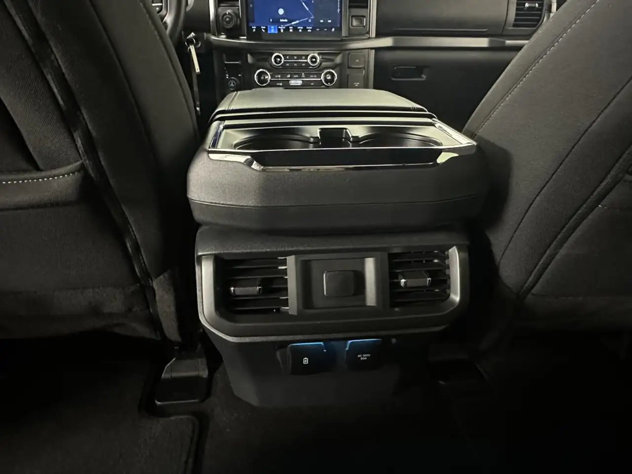 Ford F-150 - Image 9