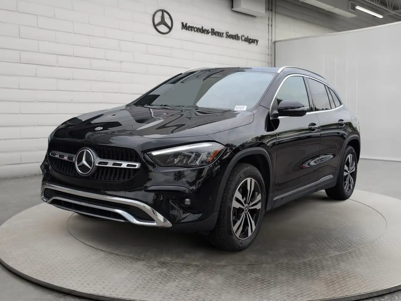 Mercedes-Benz GLA - Image 1