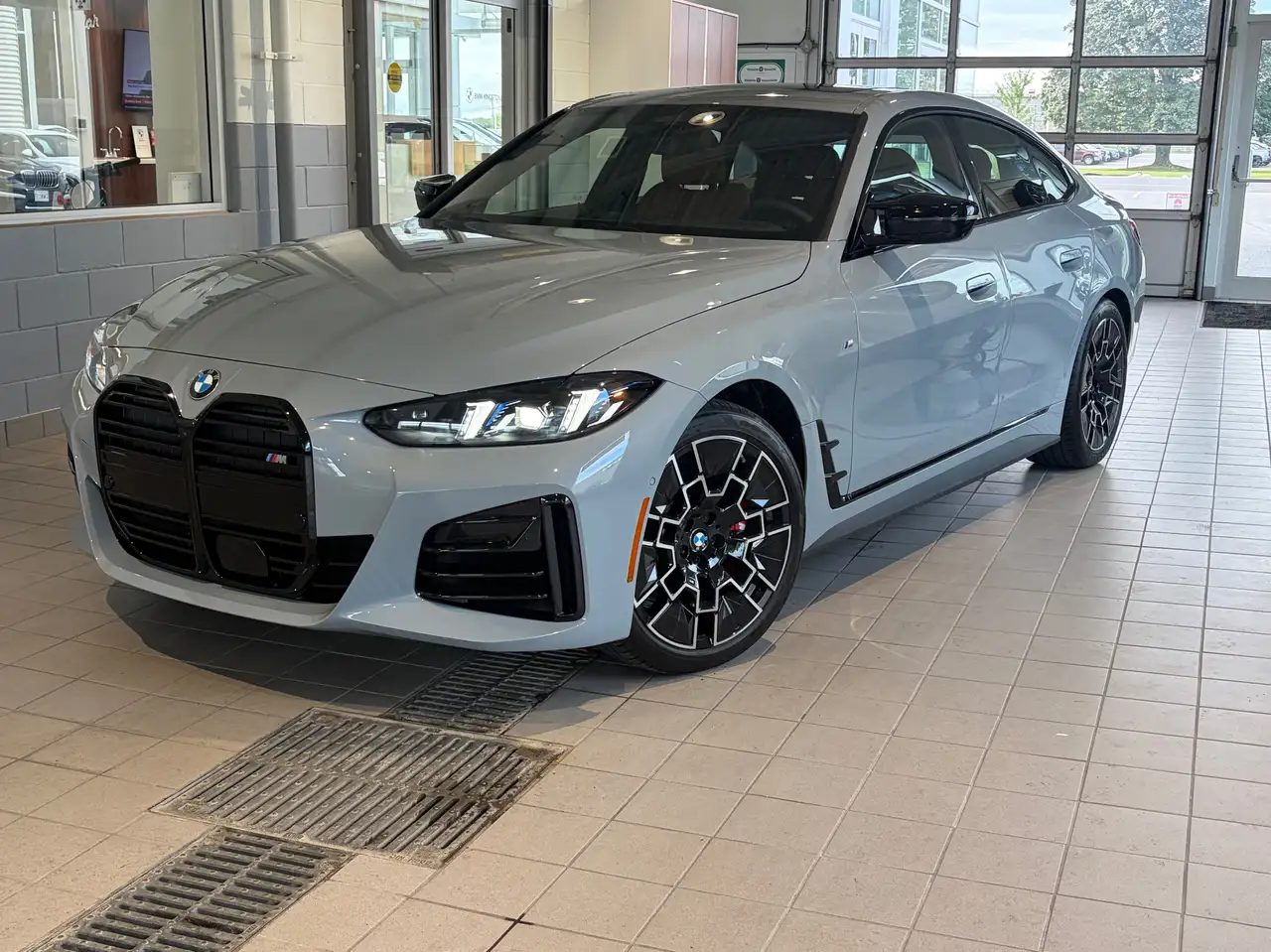 BMW 4 Series - Image 1
