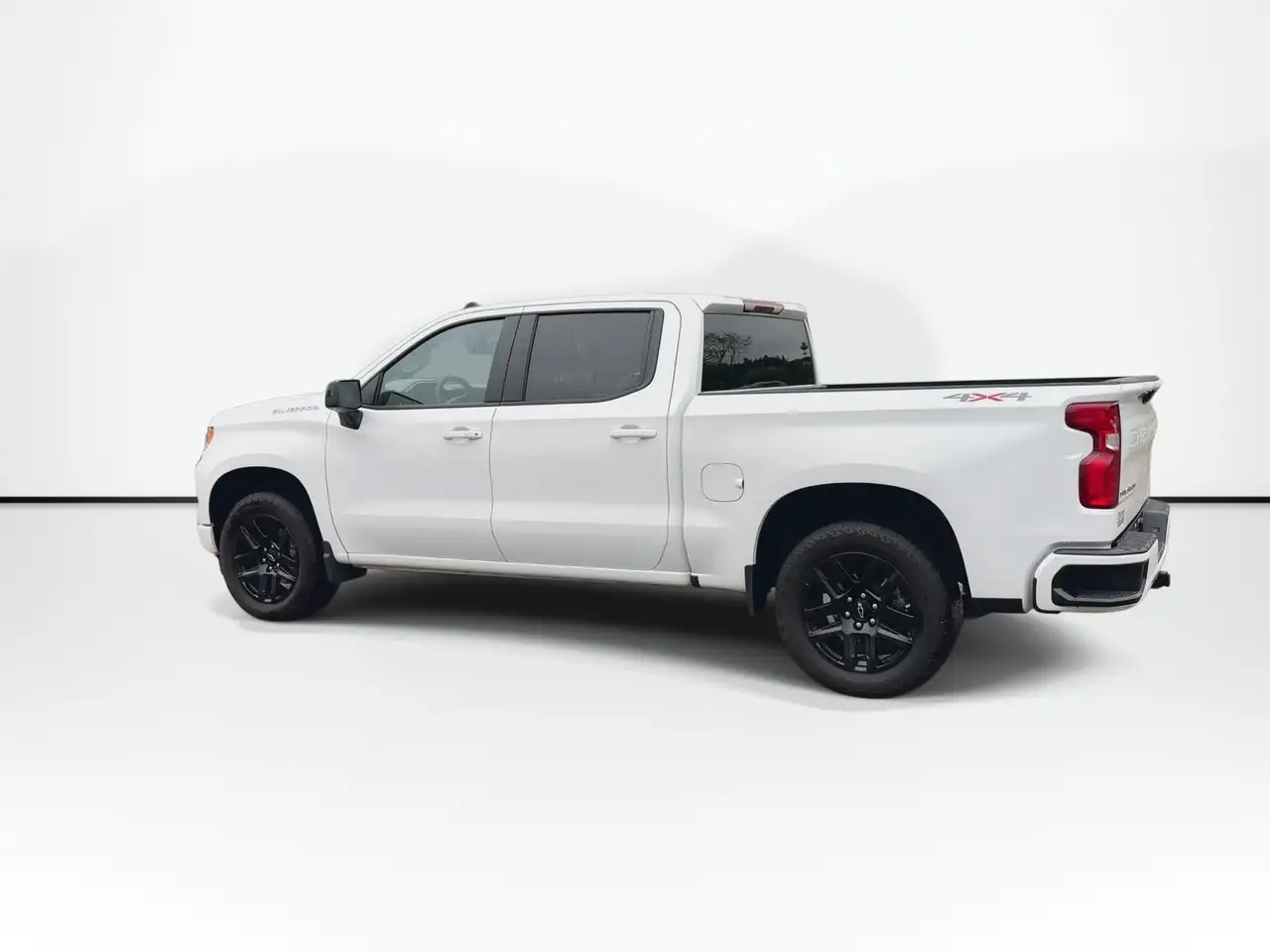 Chevrolet Silverado 1500 - Image 6