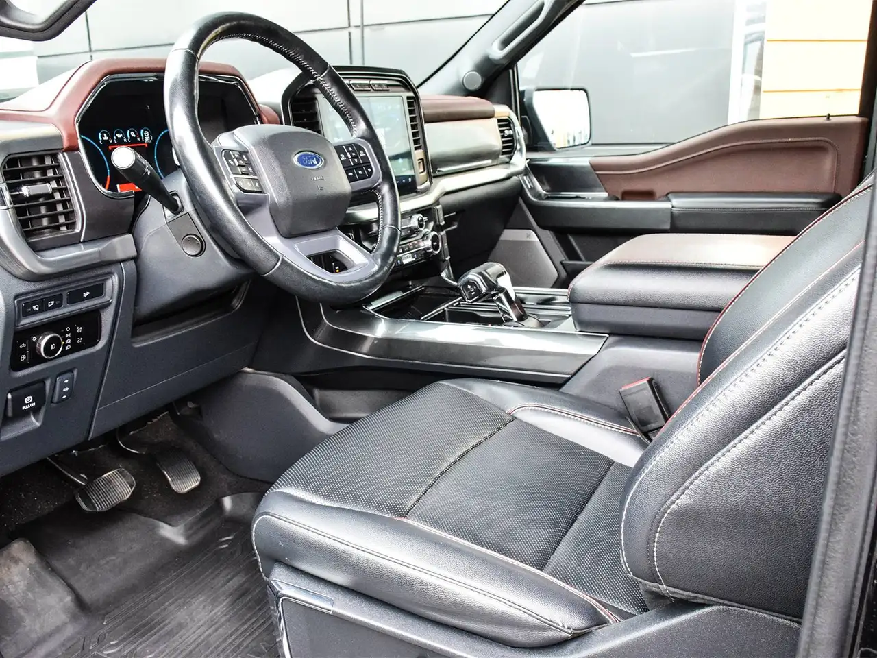 Ford F-150 - Image 13