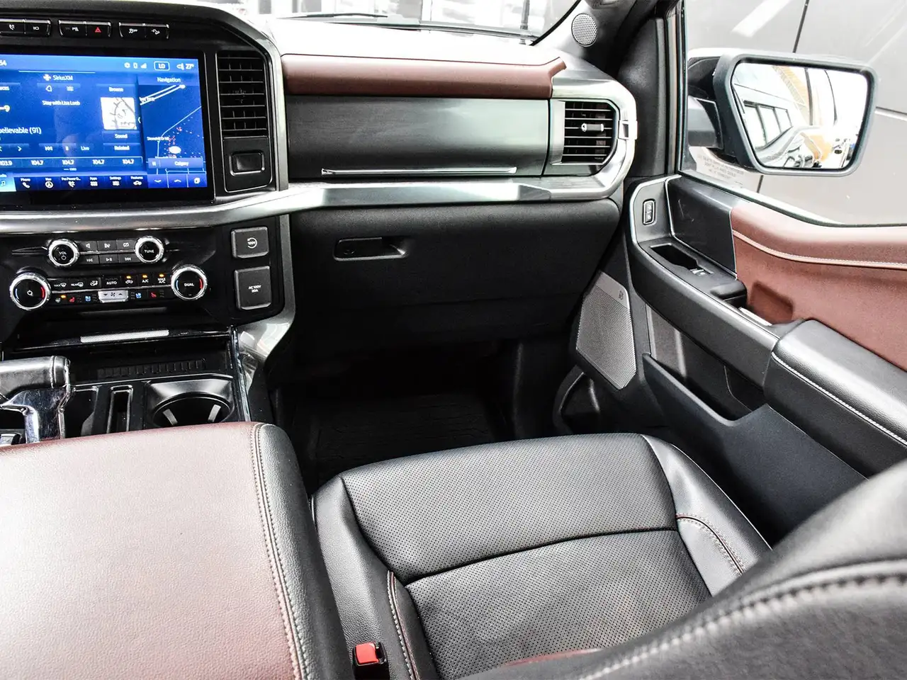 Ford F-150 - Image 20