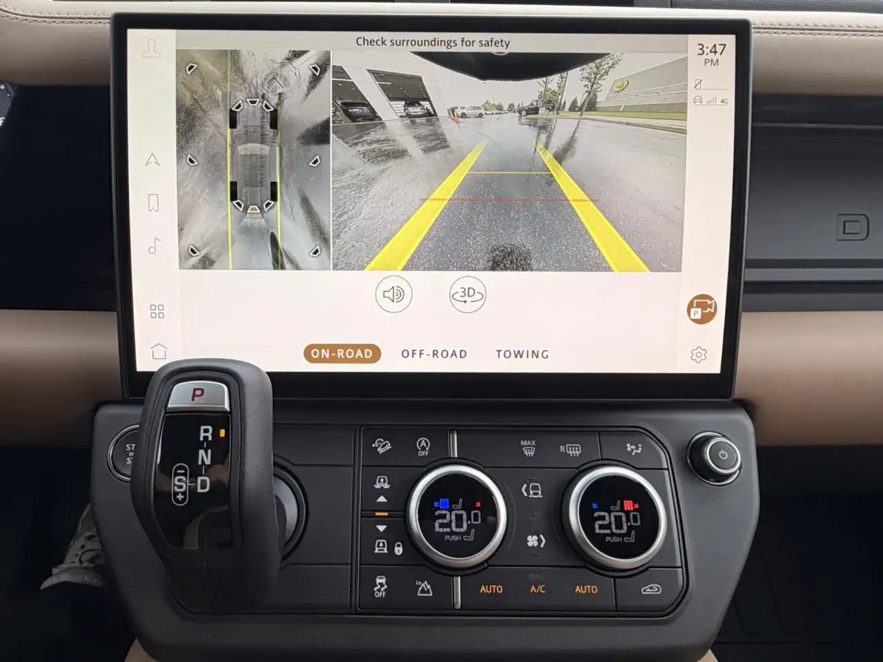Land Rover Defender - Image 28