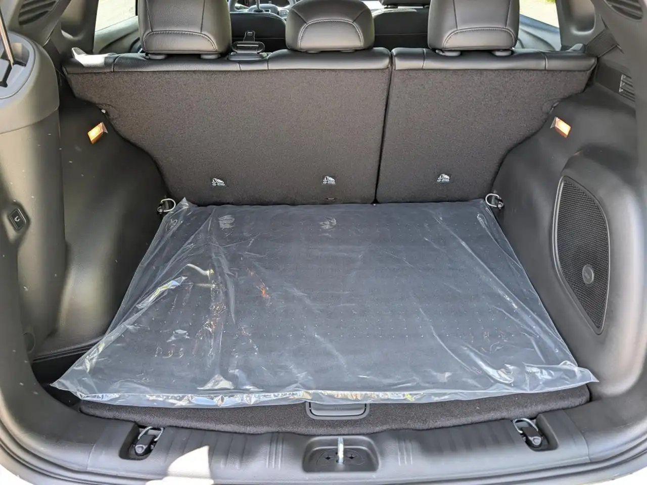 Jeep Compass - Image 16