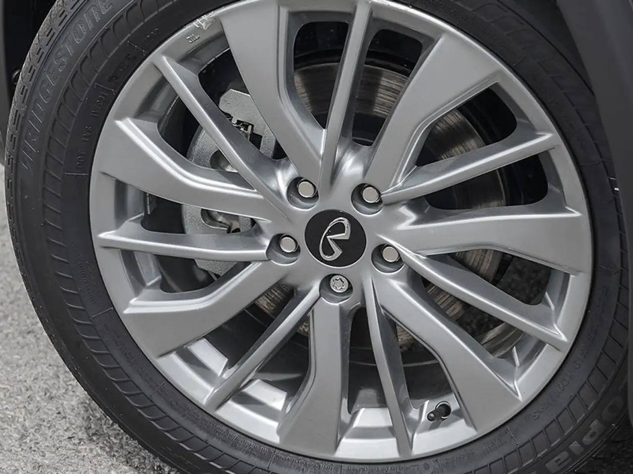 Infiniti QX50 - Image 8