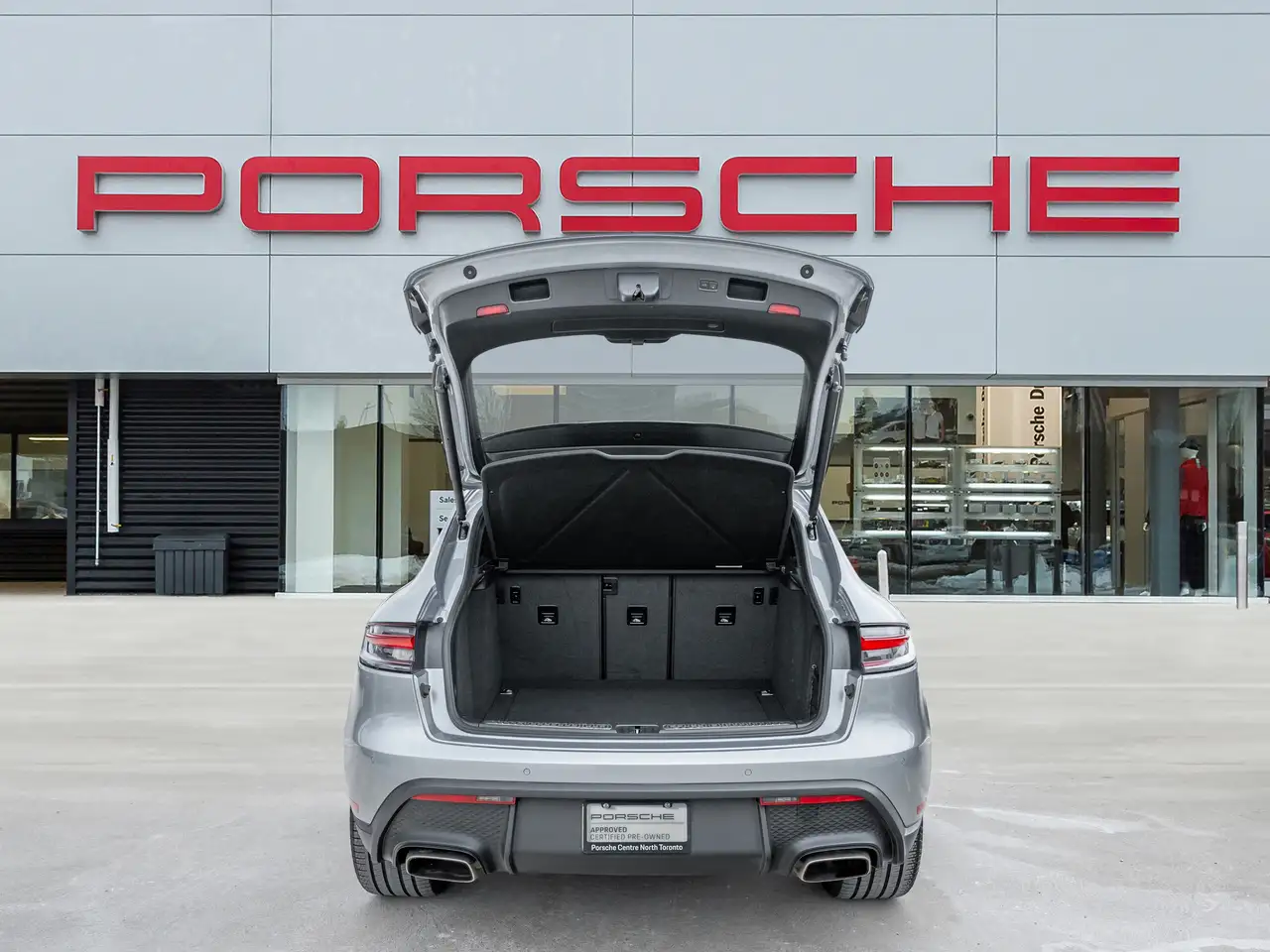 Porsche Macan - Image 11