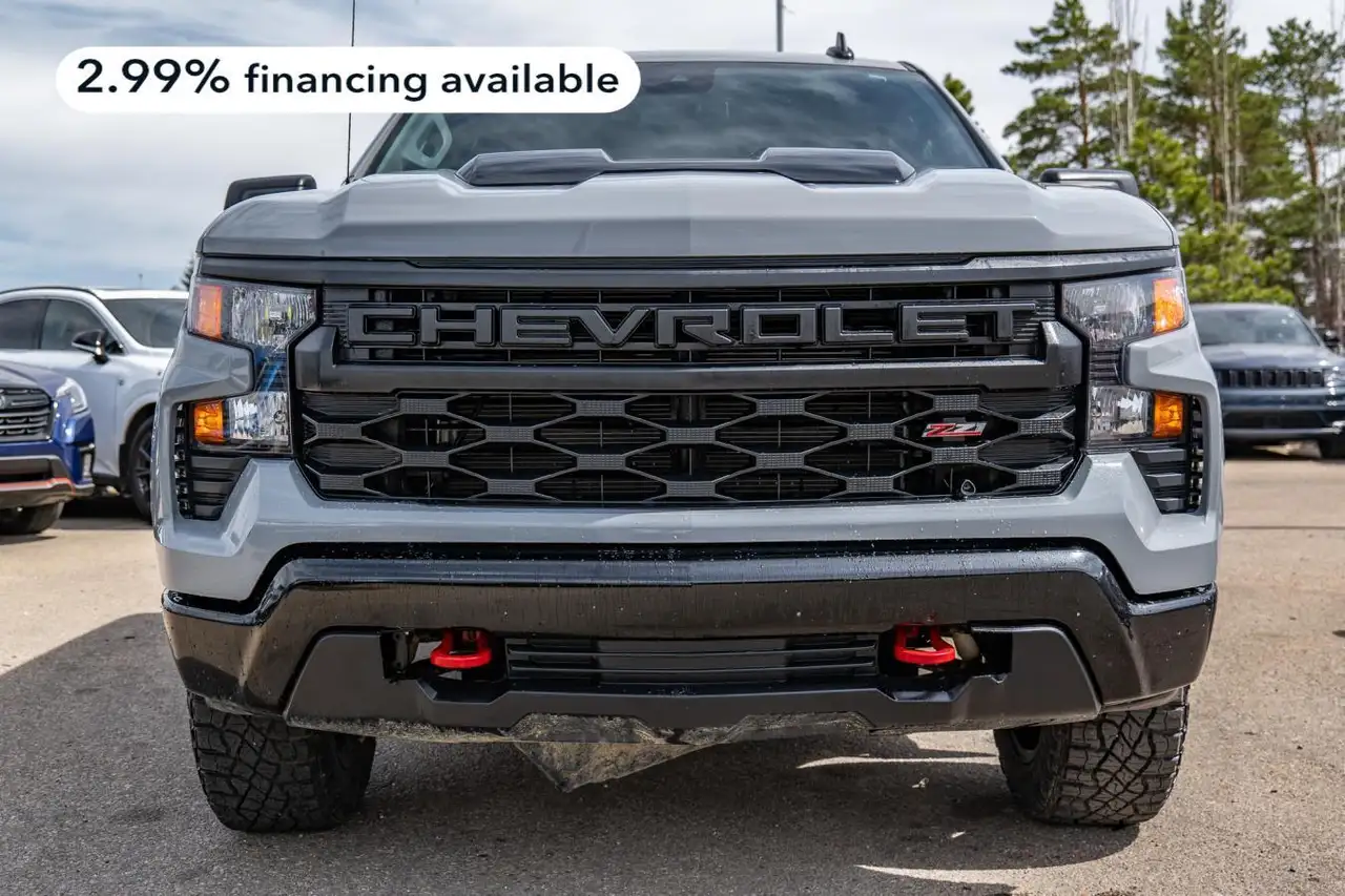 Chevrolet Silverado 1500 - Image 4