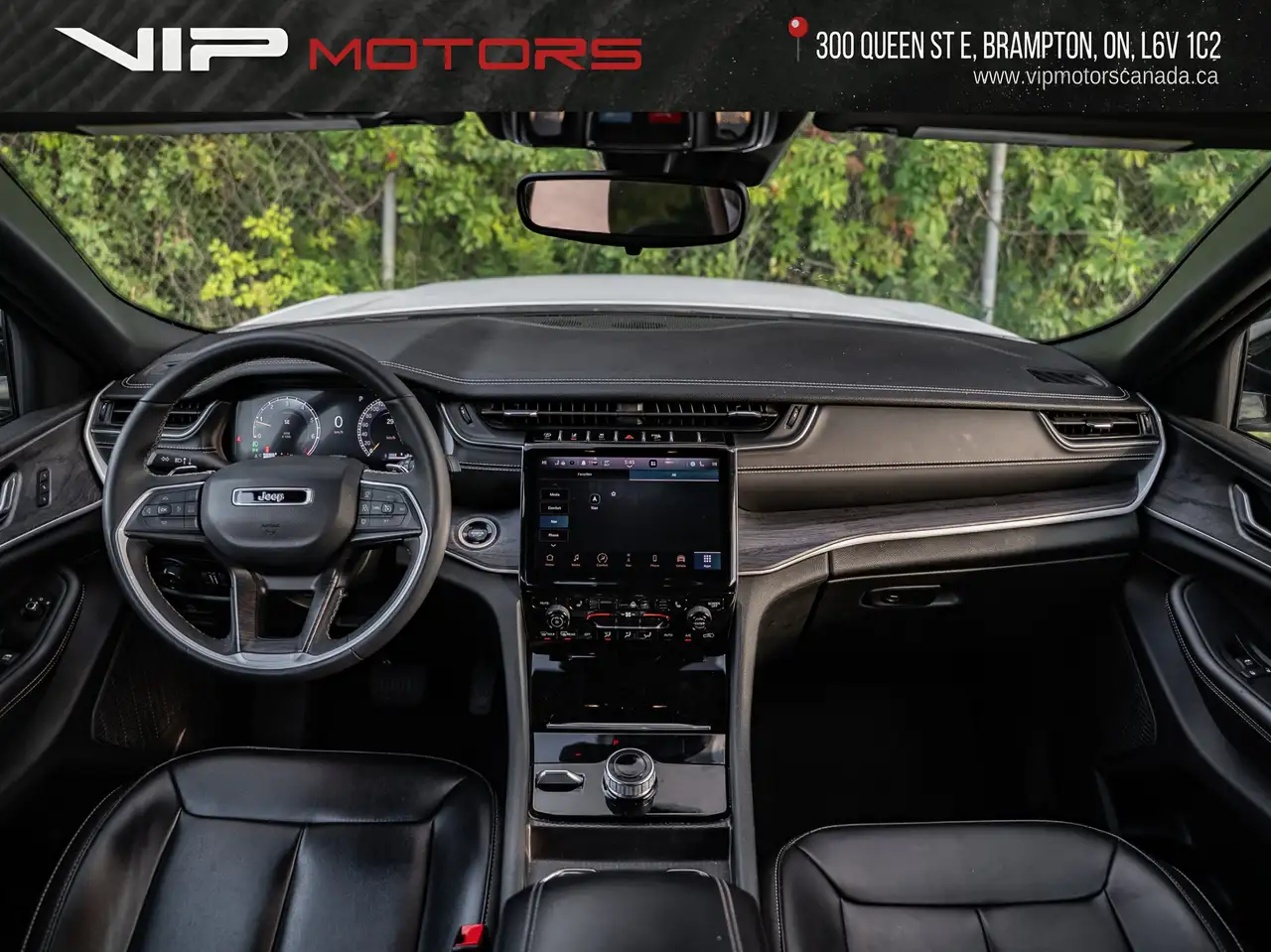 Jeep Grand Cherokee - Image 21