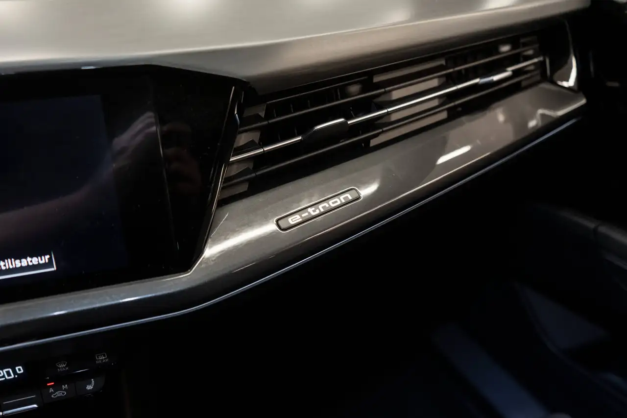 Audi Q4 e-tron - Image 27
