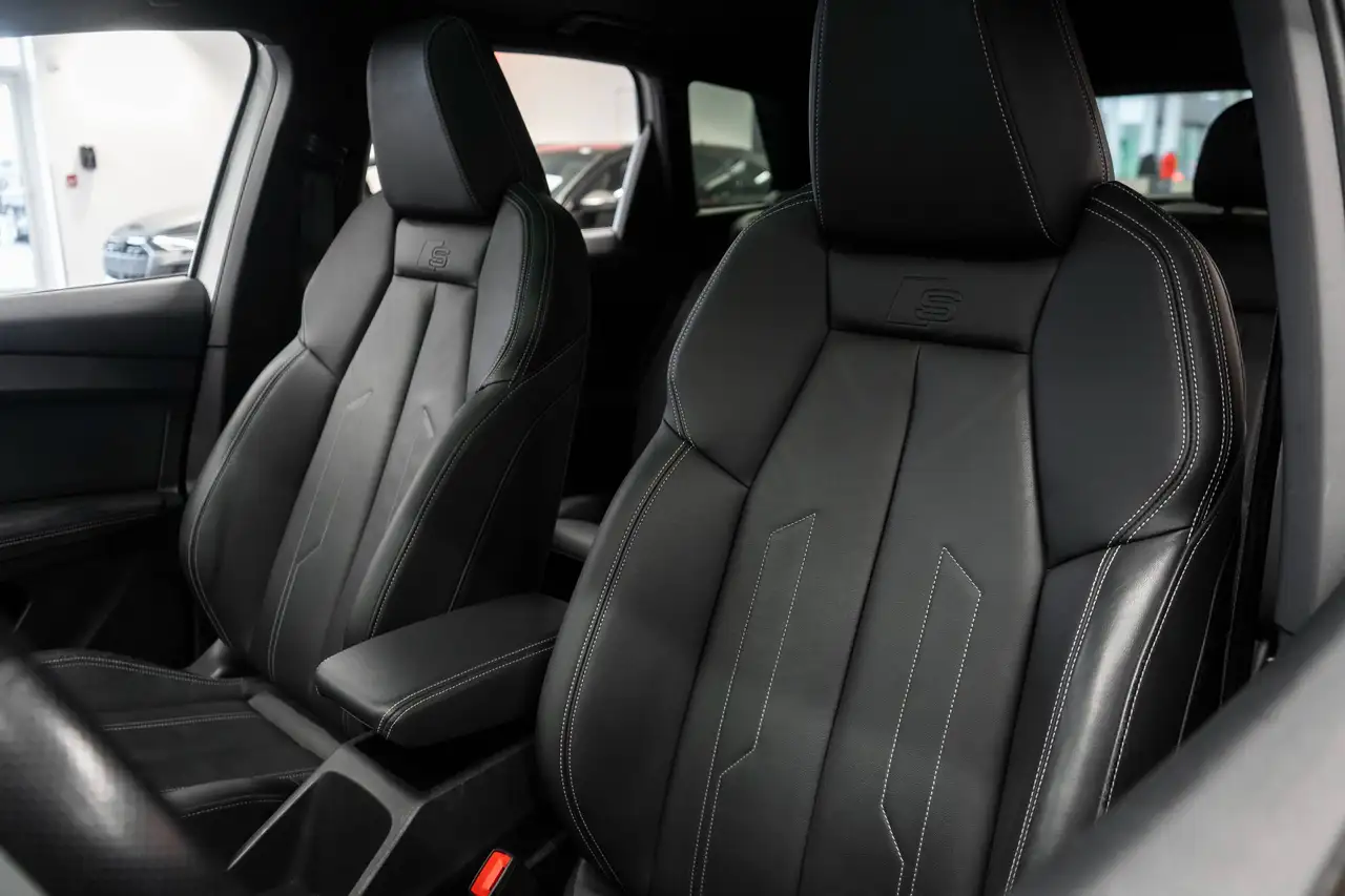 Audi Q4 e-tron - Image 12