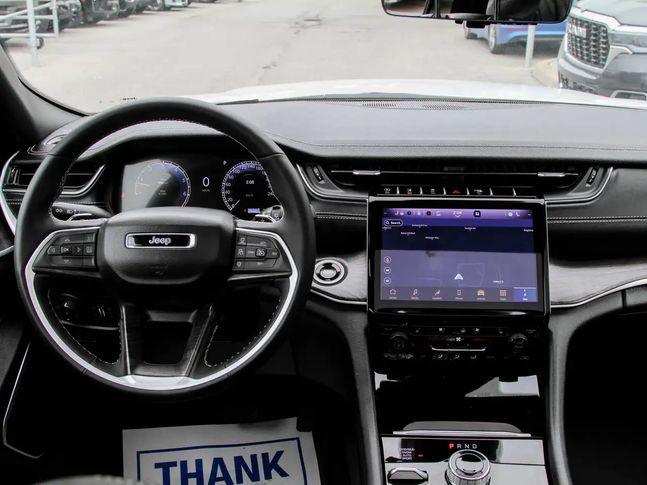 Jeep Grand Cherokee - Image 15