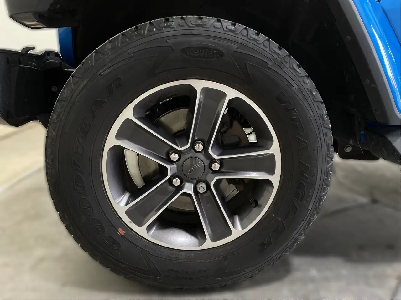 Jeep Wrangler - Image 6