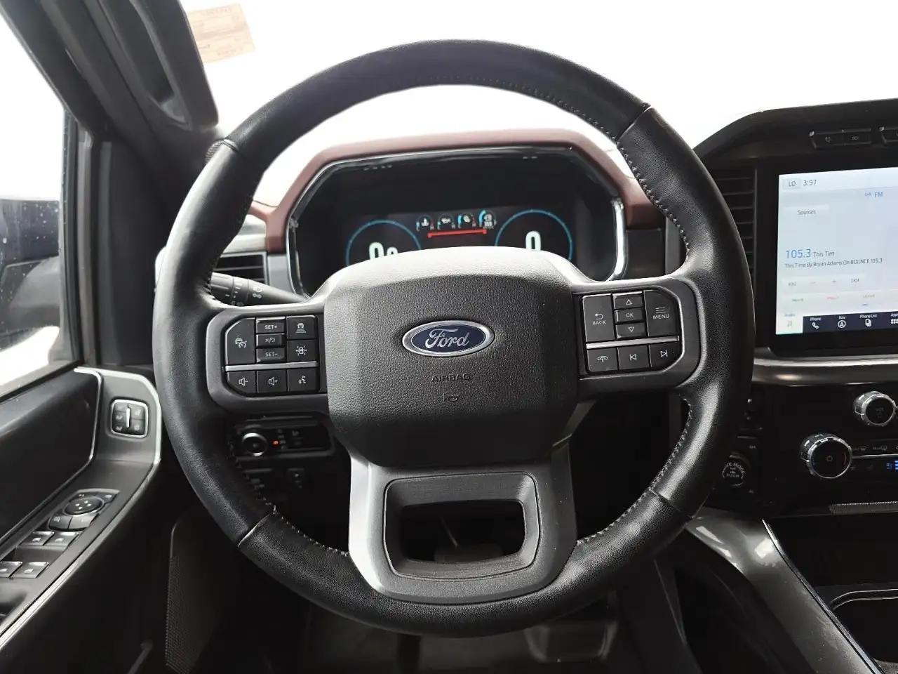 Ford F-150 - Image 8