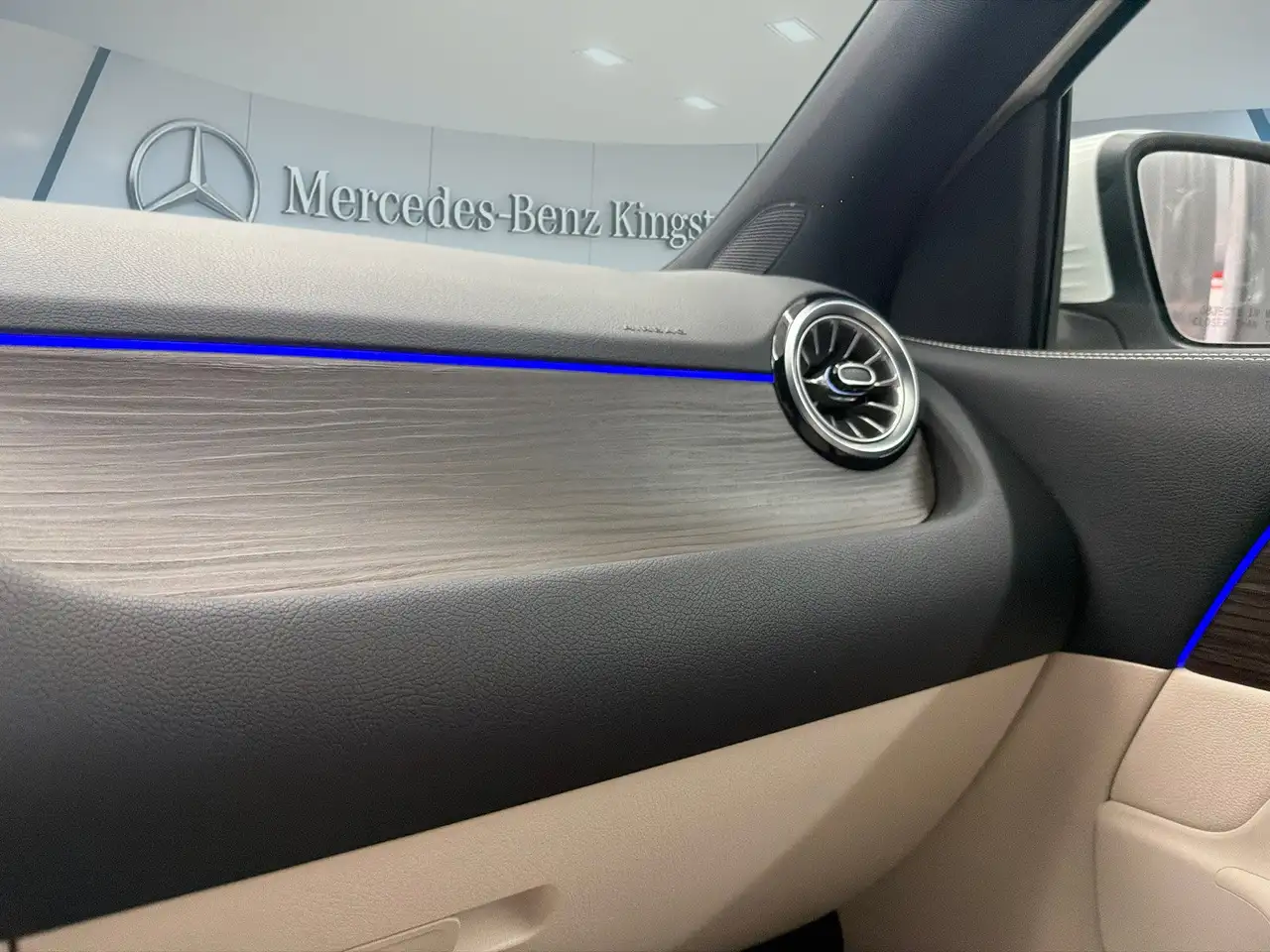 Mercedes-Benz GLA - Image 17