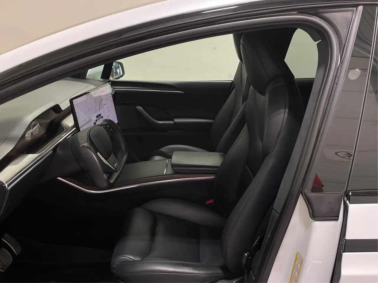 Tesla Model X - Image 3