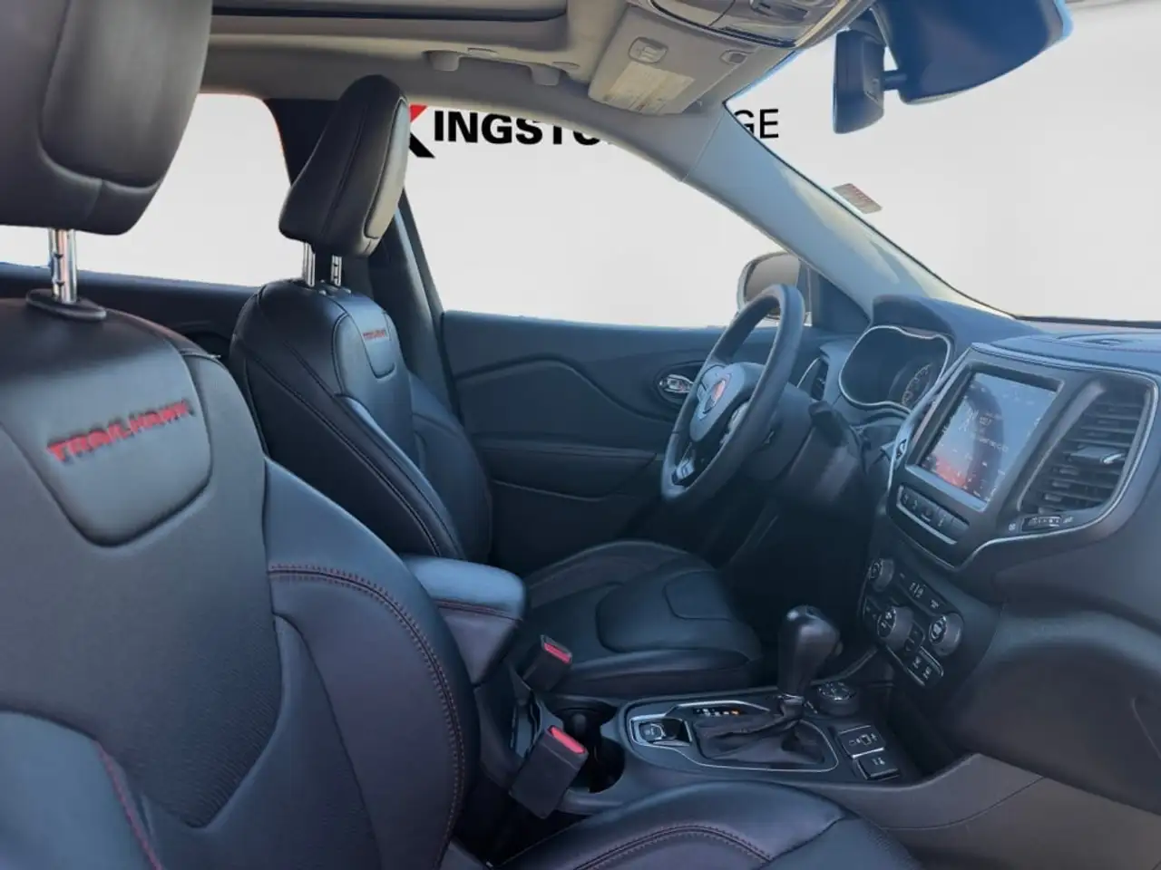 Jeep Cherokee - Image 15