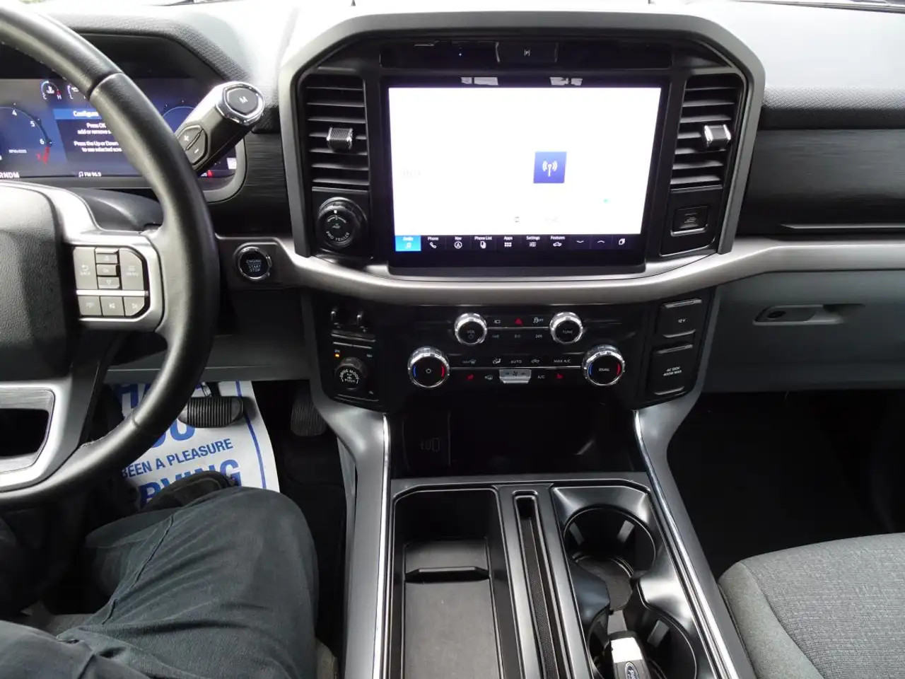 Ford F-150 - Image 23