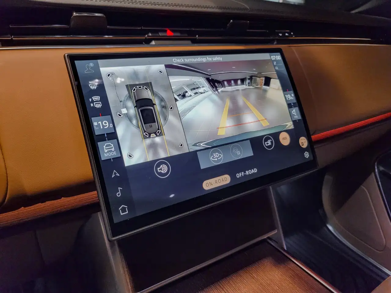 Land Rover Range Rover - Image 22