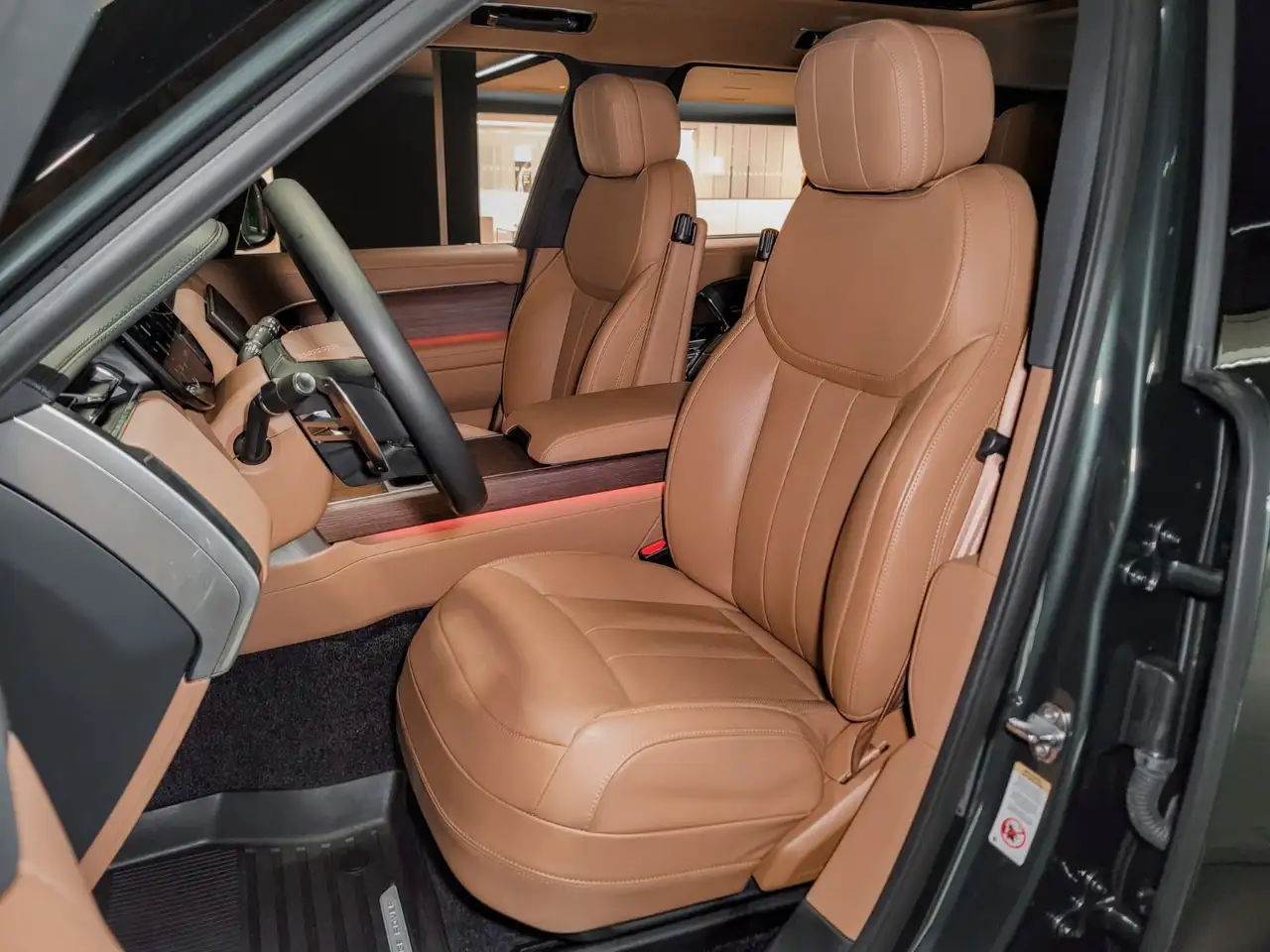 Land Rover Range Rover - Image 13