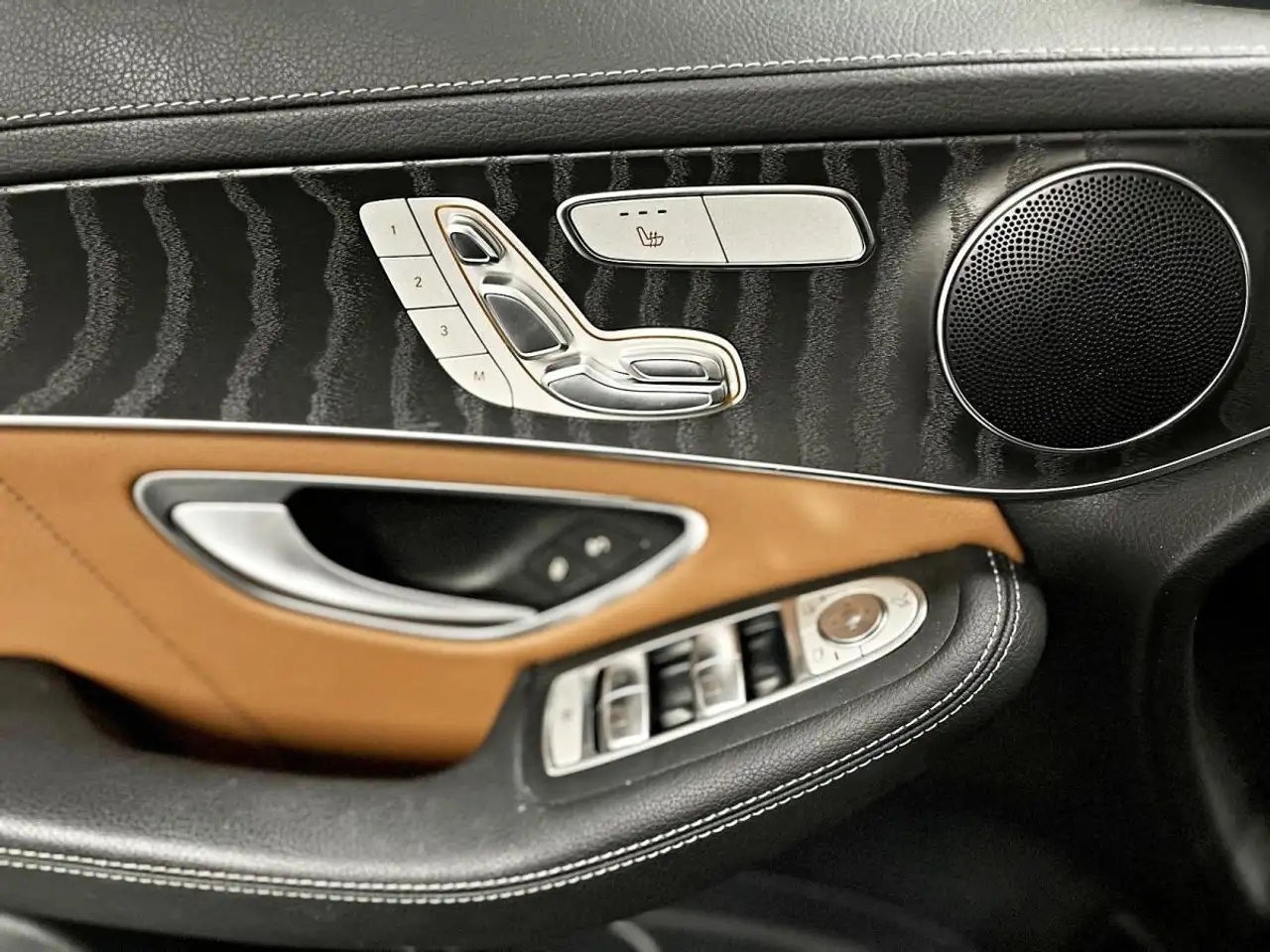 Mercedes-Benz GLC - Image 14
