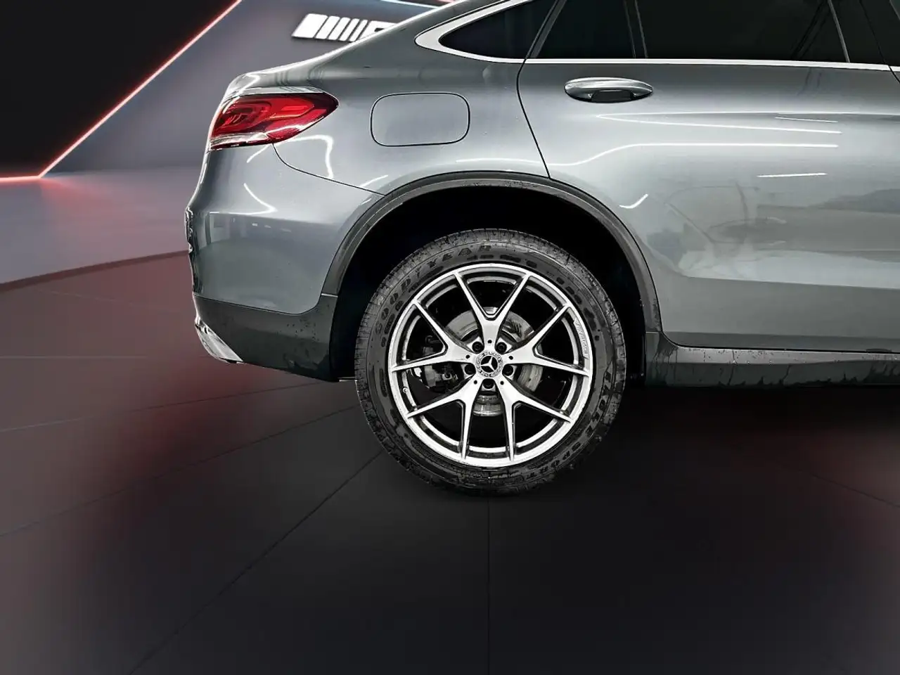 Mercedes-Benz GLC - Image 10