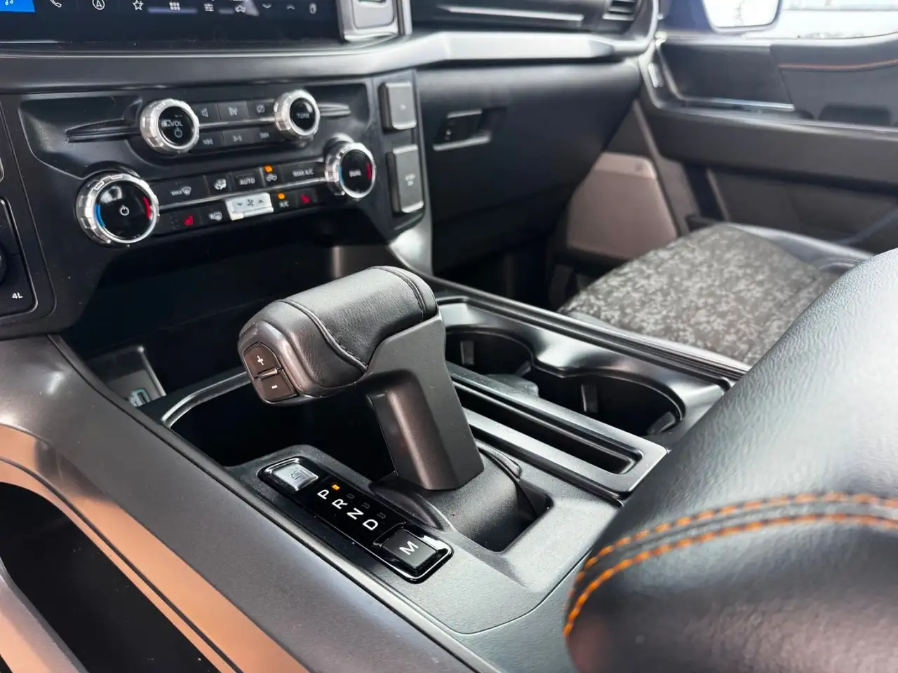 Ford F-150 - Image 21