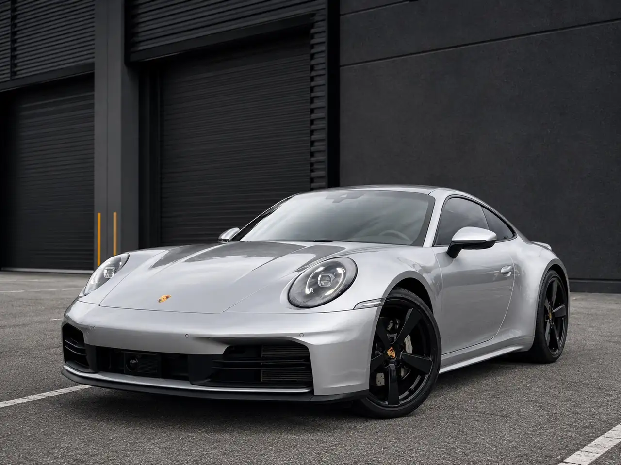 Porsche 911 - Image 2