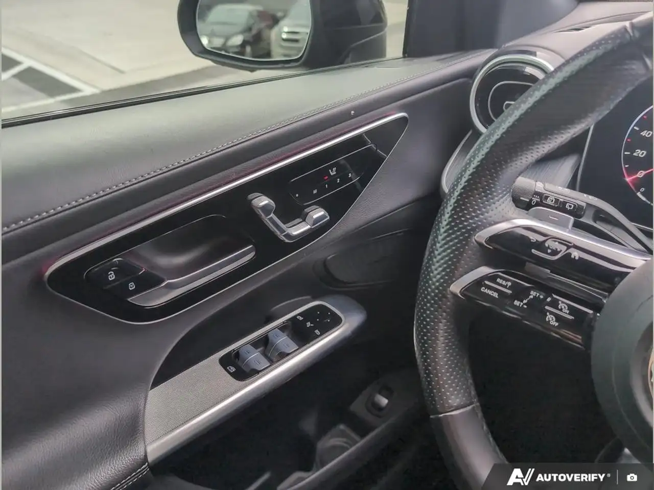 Mercedes-Benz GLC - Image 16