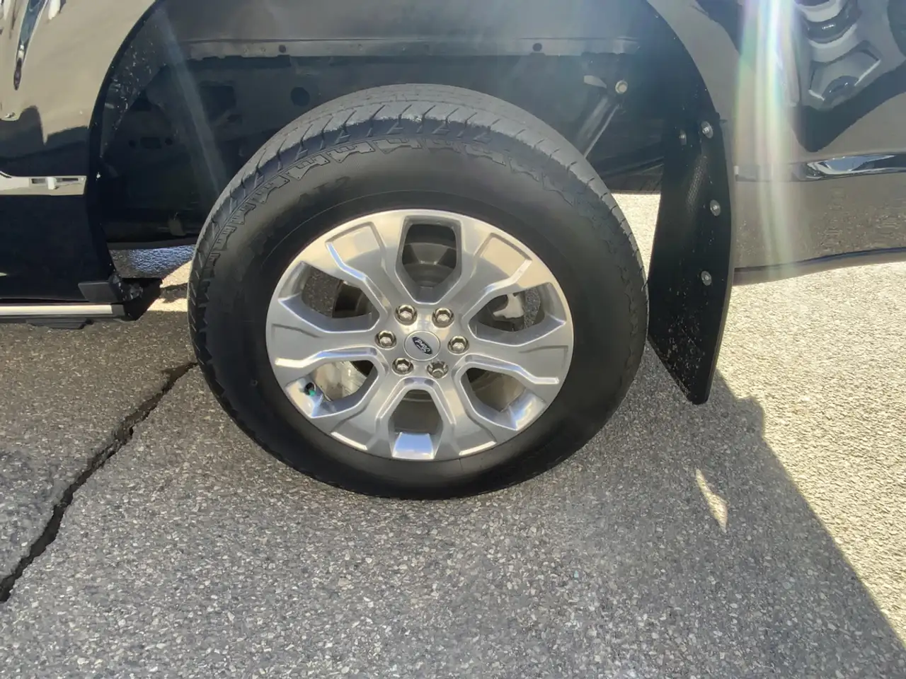 Ford F-150 - Image 33