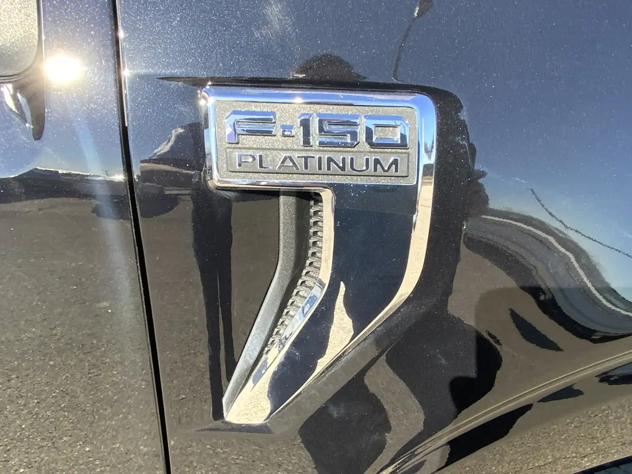 Ford F-150 - Image 29