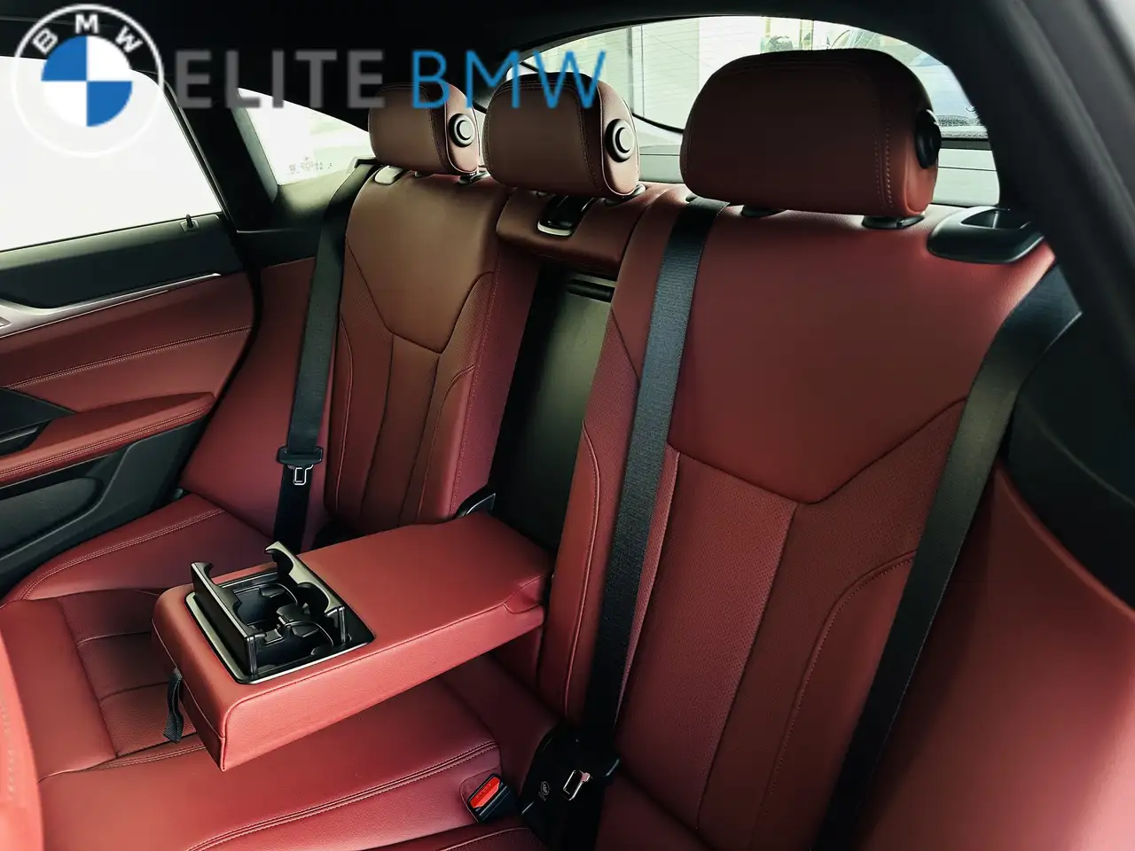 BMW 4 Series - Image 24